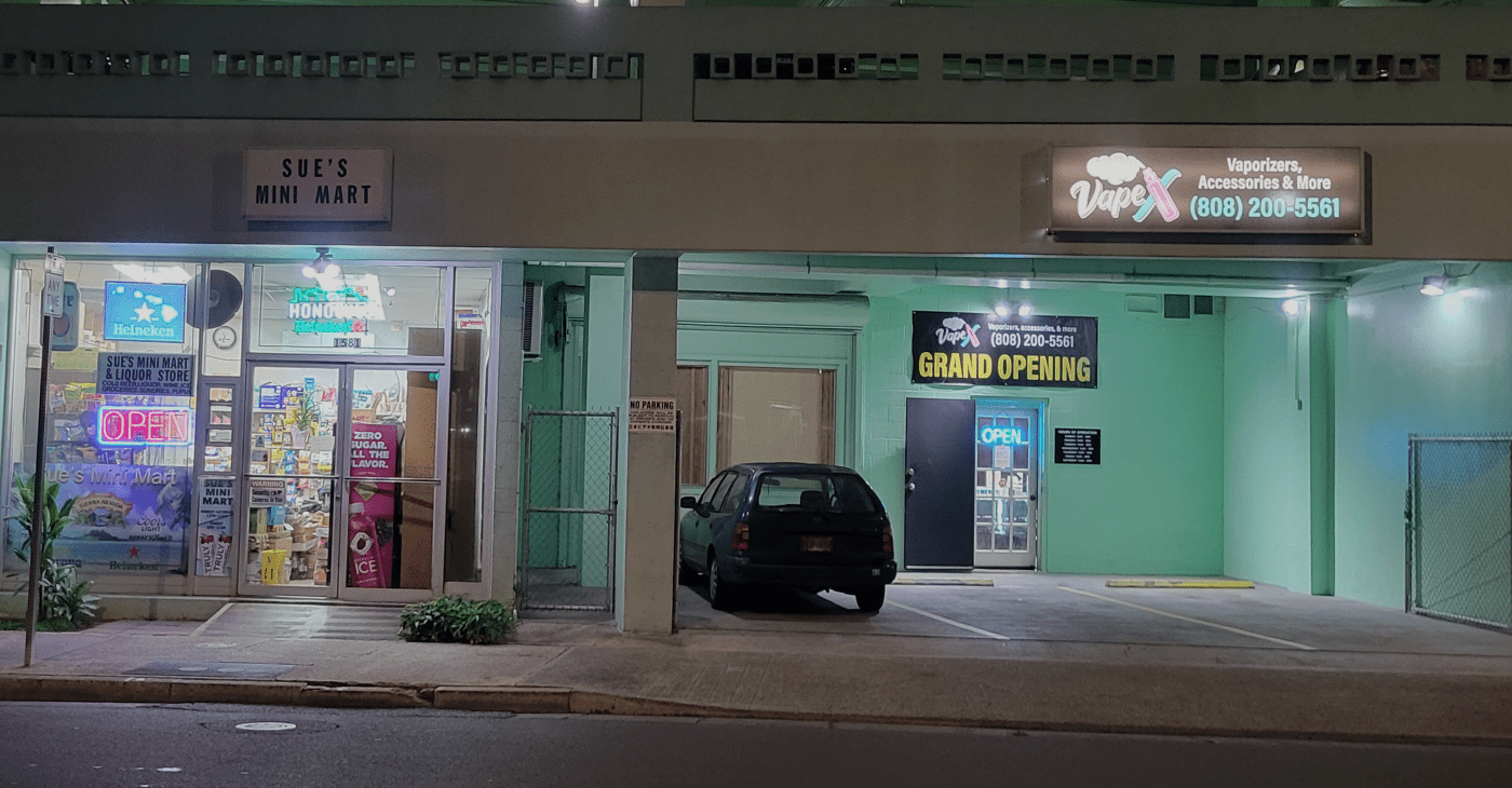 vape shop hawick Hard Rock Vape & Smoke, 1805 Irving Park Rd, Hanover Park, IL 60133, US main image 1